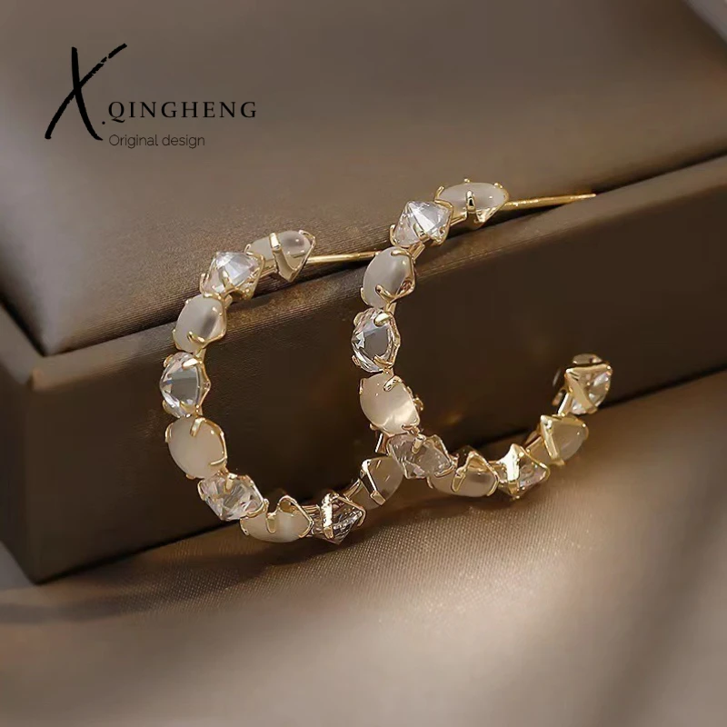 铜合金锆石耳饰 高级感复古C形镶钻猫眼石几何气质时尚设计耳饰