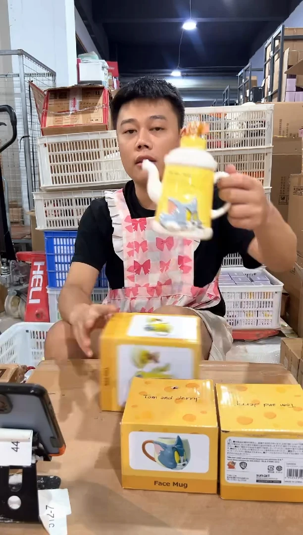 瓷片原盒猫和老鼠奶酪茶壶