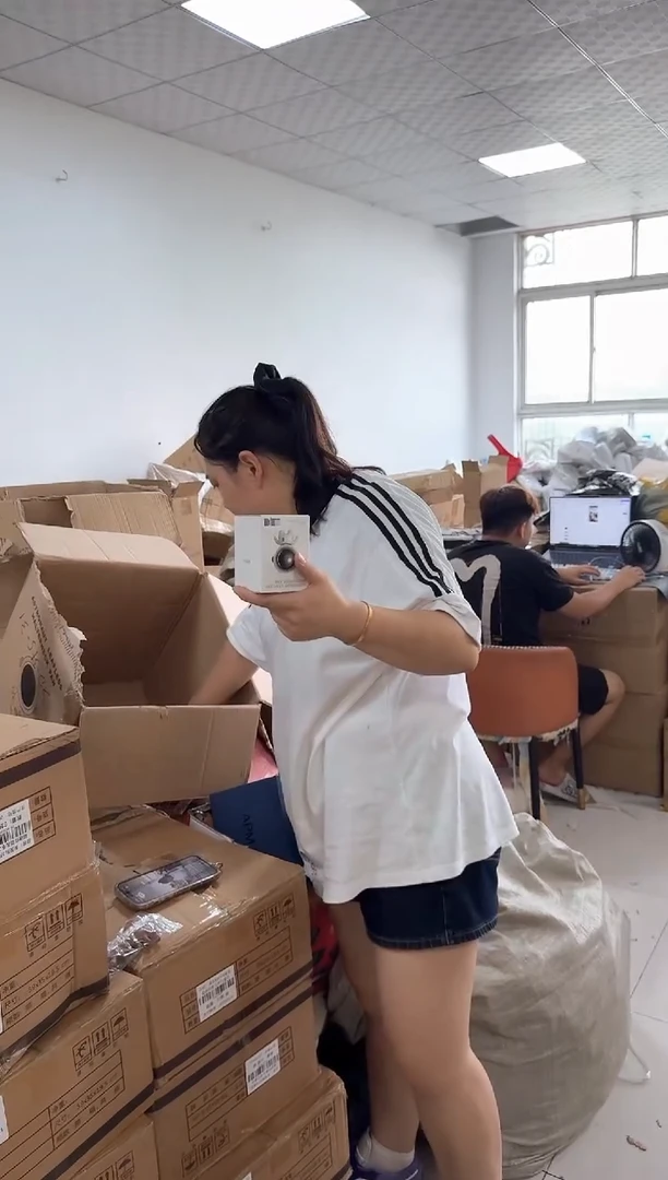 塑料时尚洋气百搭图片款如下