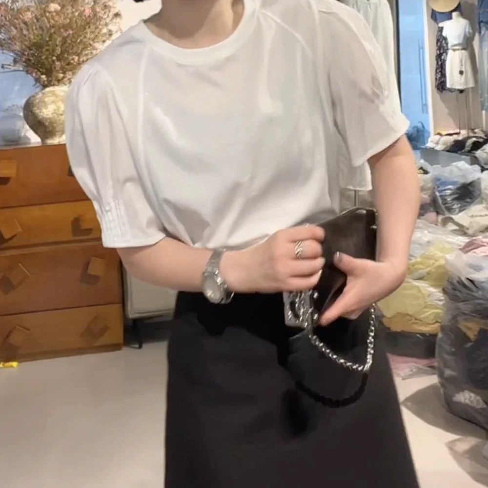 夏季新款宽松设计感泡泡袖后背蕾丝显瘦t恤