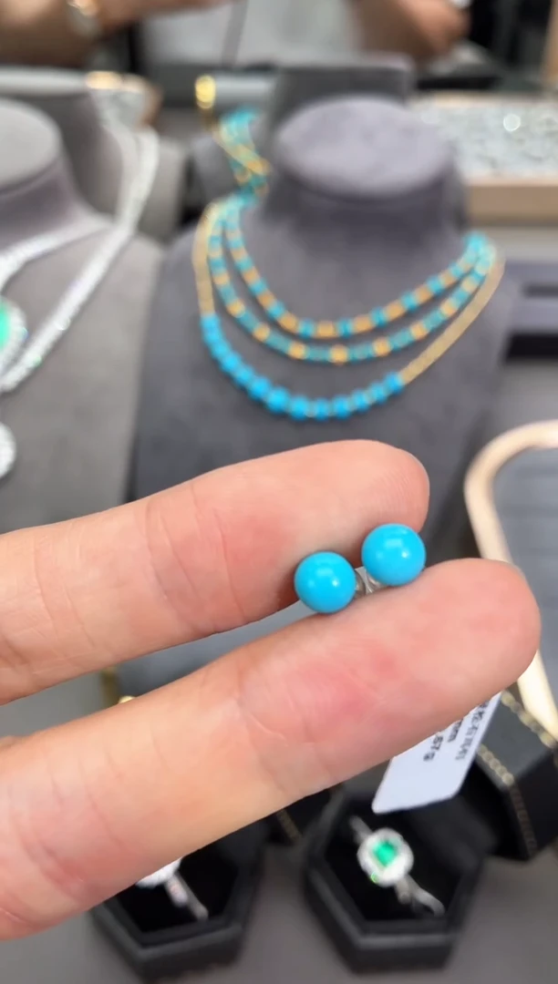 18K金镶嵌绿松石耳钉【闪购】绿松石耳钉/多样性发货