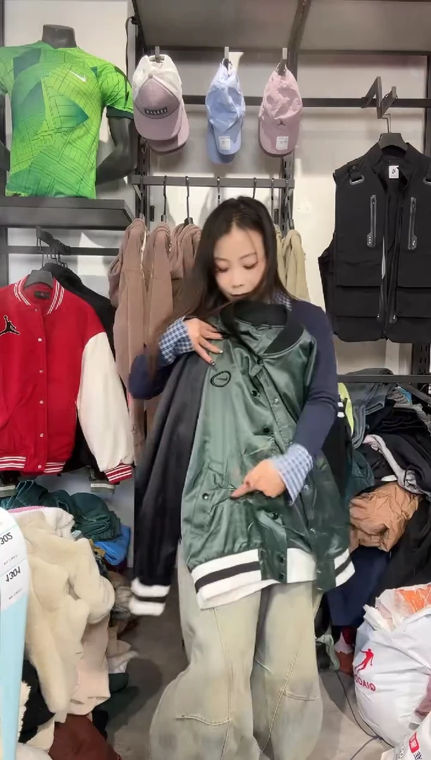1301编码 瑕疵款直播间过款为准 尺码S