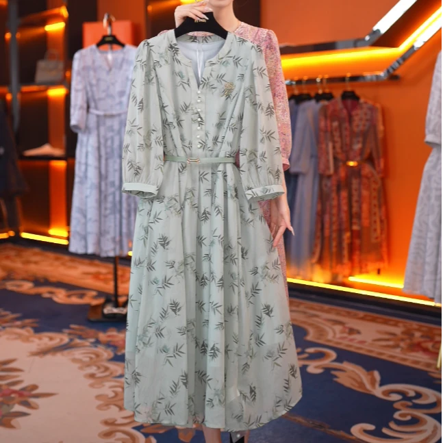 【赫尔温】设计款竹报春晓黛绿色收腰显瘦连衣裙DHZZR50790