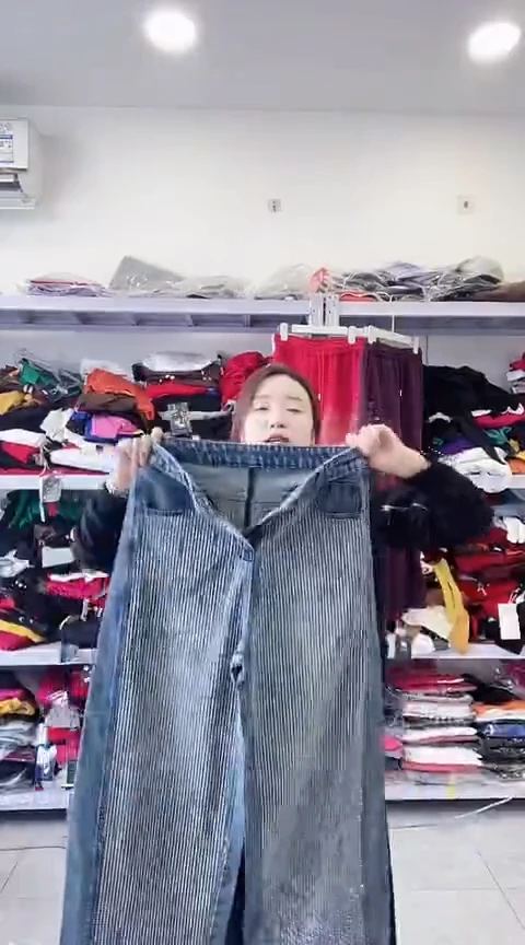 闪电购精品女装8瑕疵