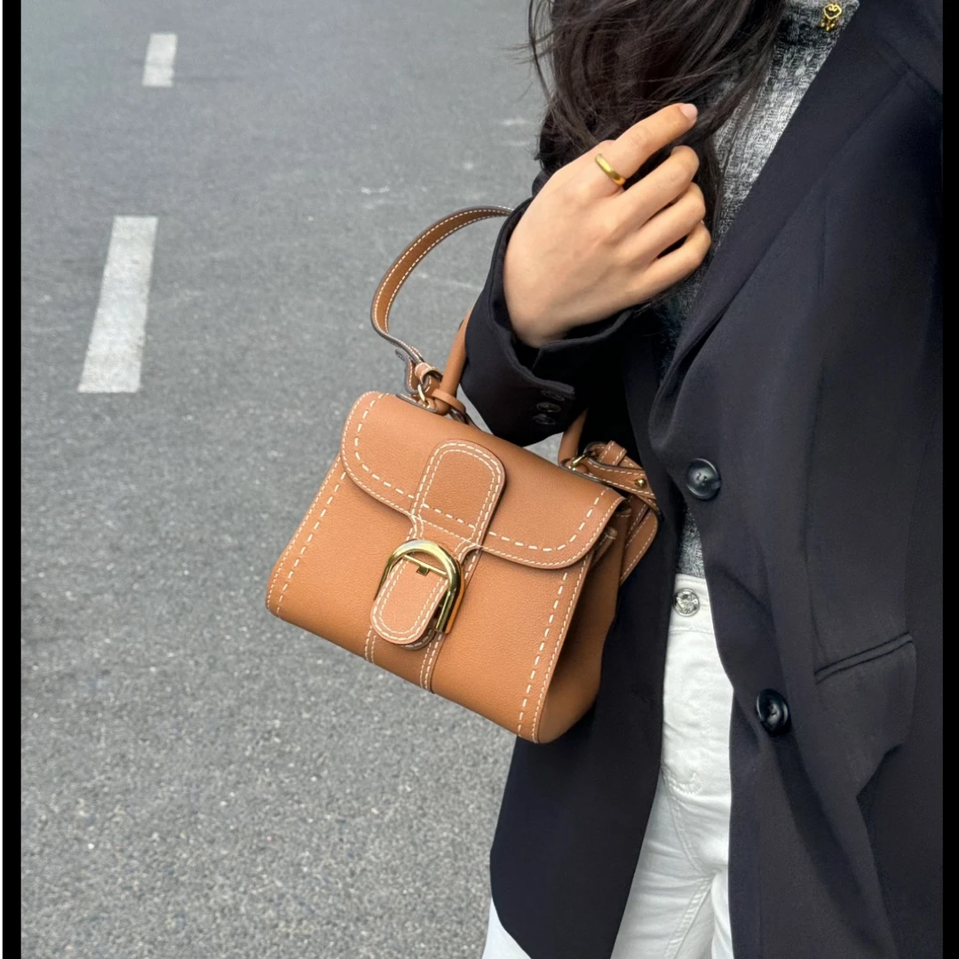 95新 Delvaux/德尔沃 青奢荟/气质/金棕色斜挎包/74599