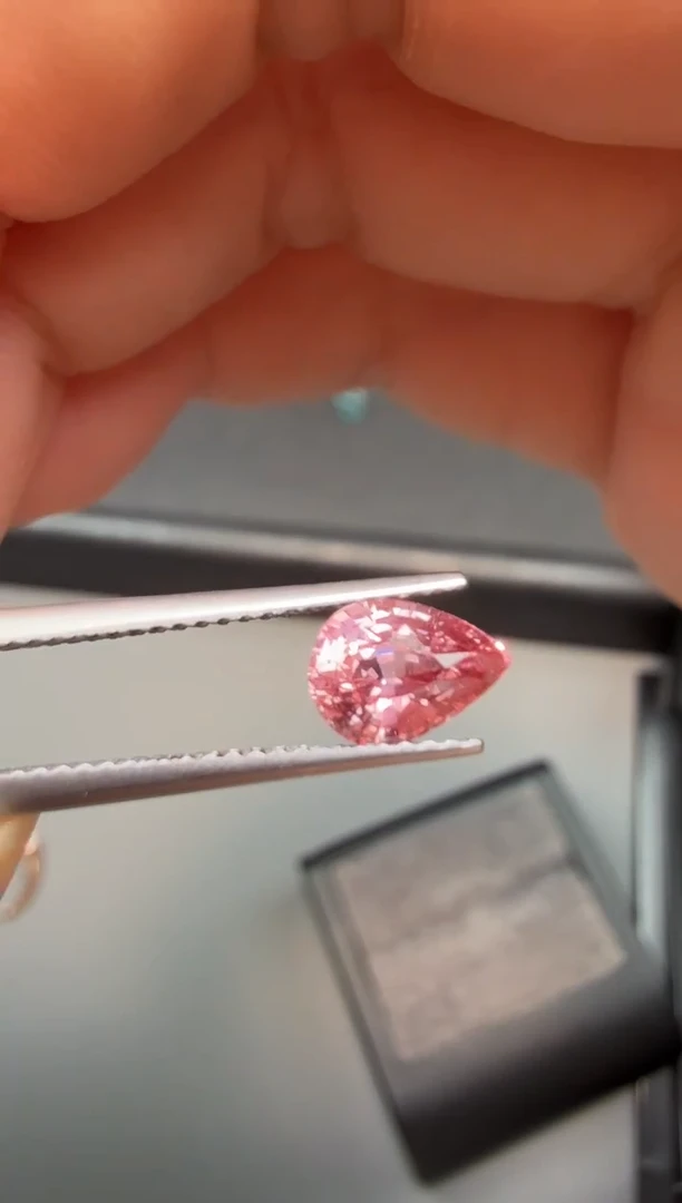 裸石蓝宝石无烧帕帕拉恰1.29CT-A178-1P
