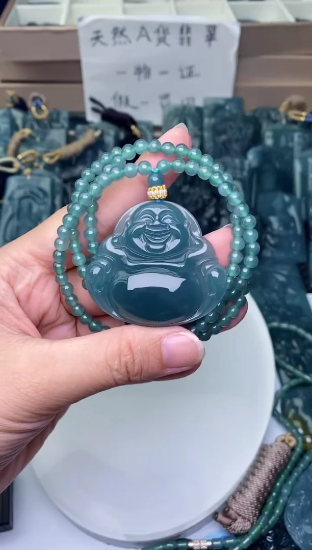 颈饰未镶嵌翡翠额