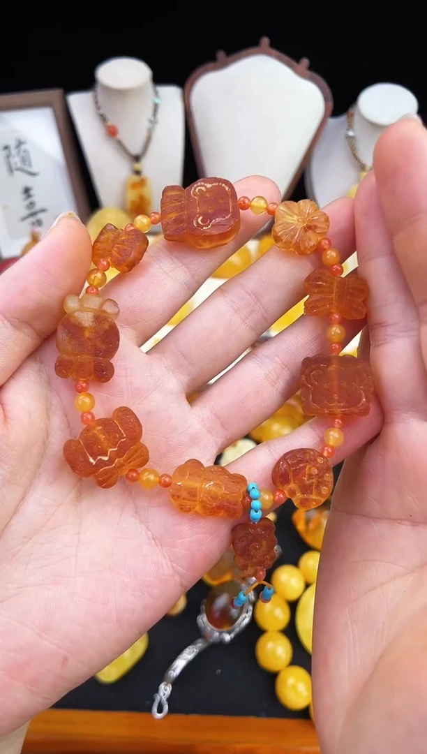 琥珀未镶嵌珠宝奇石柒月