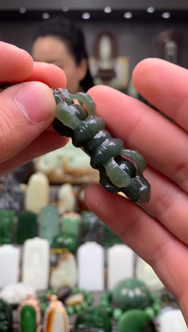 【闪购商品】和田玉挂件未镶嵌吊坠（多样性发货）