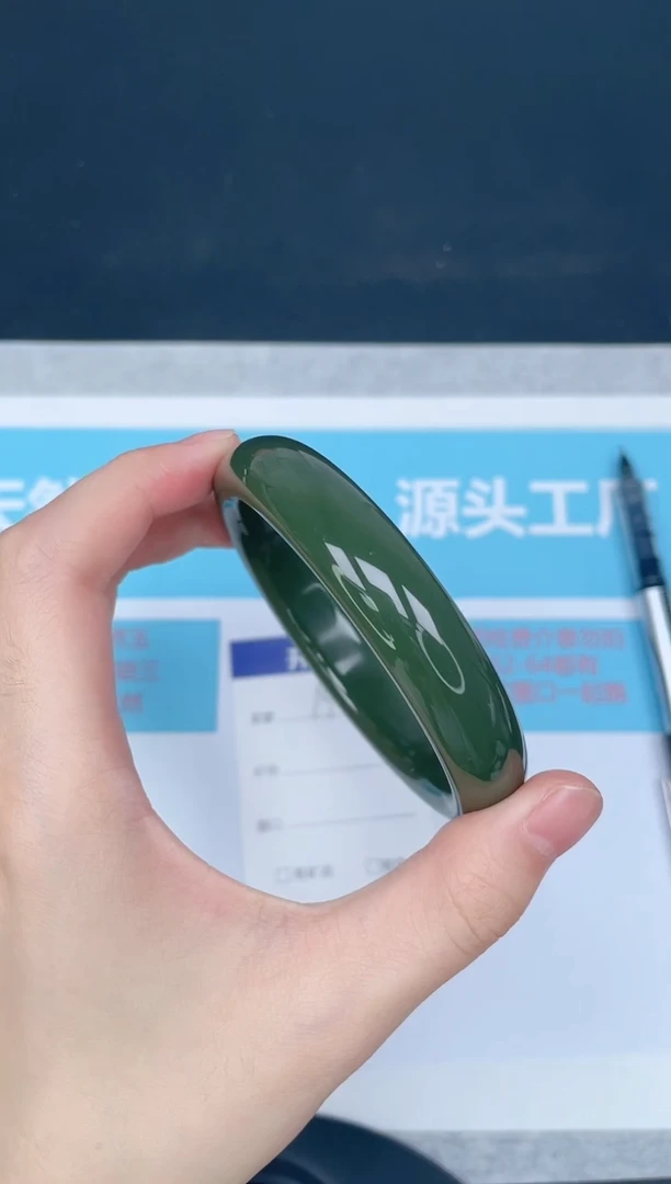 未镶嵌手镯石英质玉19-61.4