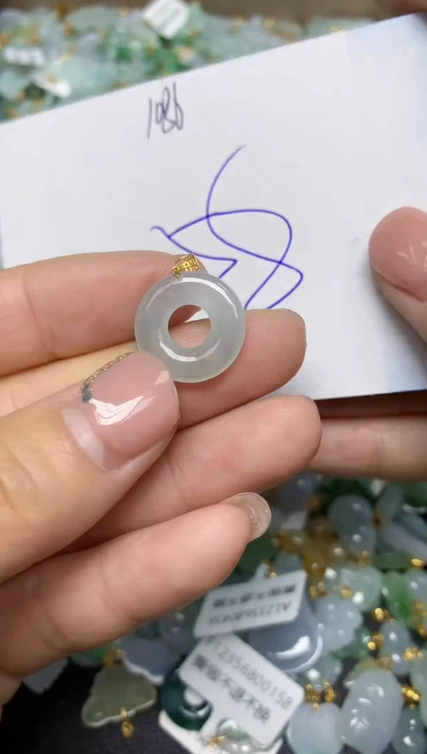 【闪购商品】翡翠挂件18K金镶嵌 天然翡翠A货