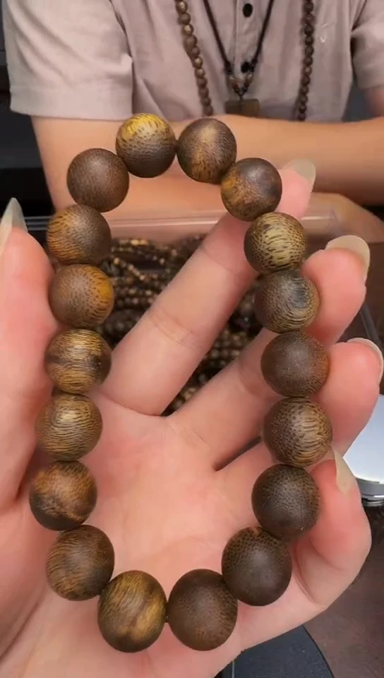 手串沉香海南绿奇楠1.2的12克