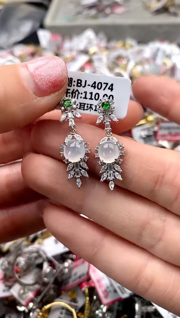 【闪购商品】翡翠戒指银S925镶嵌6666666    0