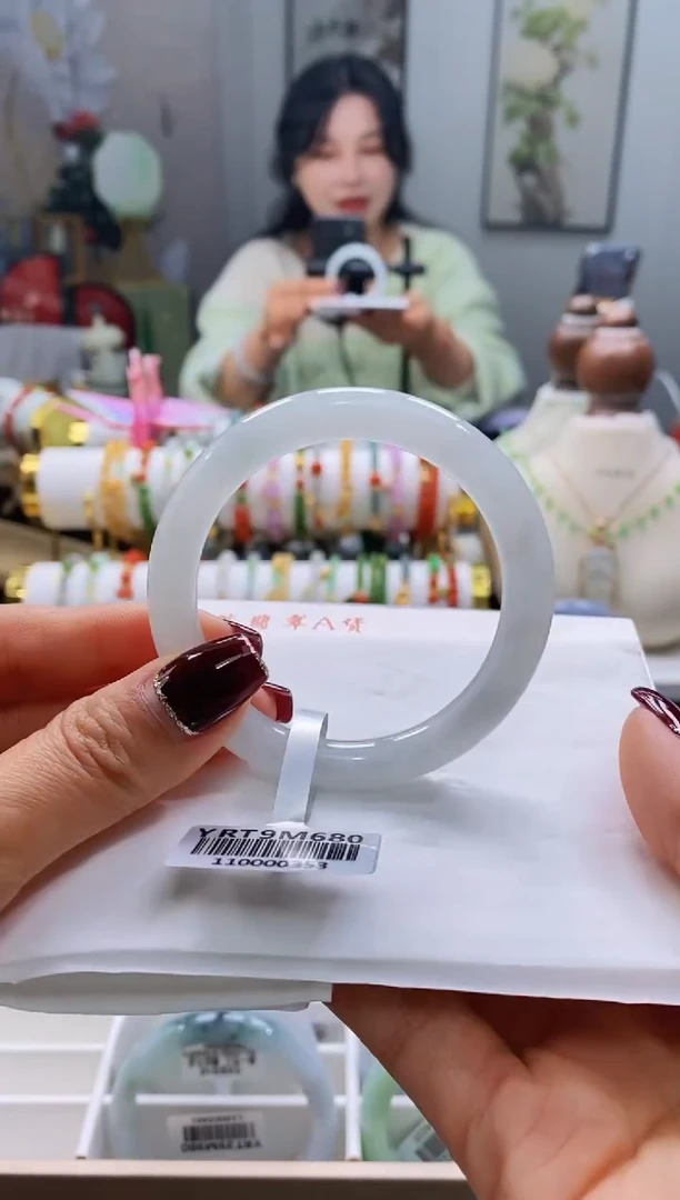 未镶嵌手镯翡翠10号53.1/8.7*8.5圆条