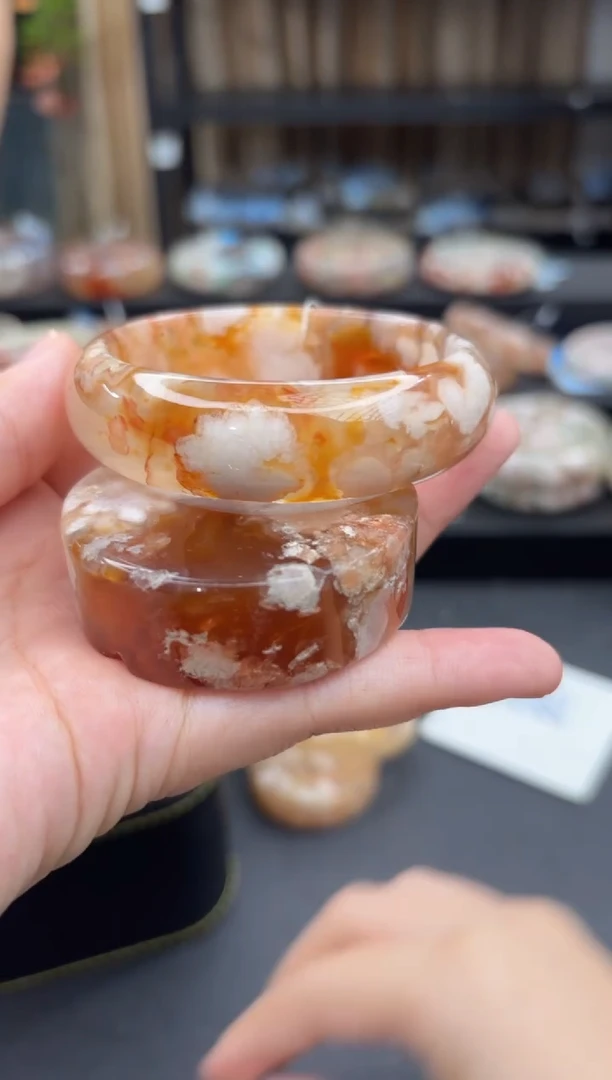 未镶嵌手镯石英质玉610(55圈赠送镯心)