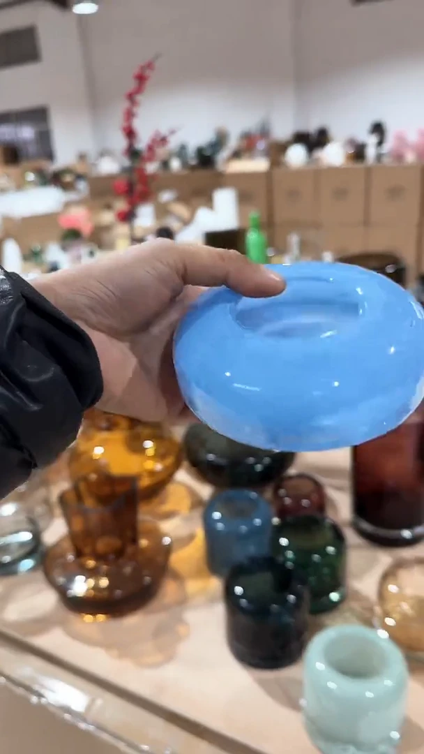 【闪购商品】玻璃蓝色扁烛台