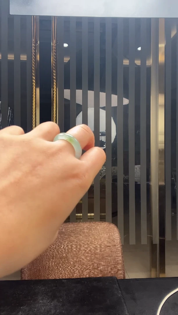 未镶嵌手镯石英质玉3