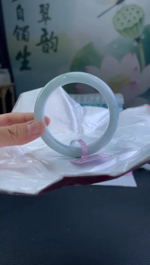 翡翠手镯未镶嵌11翡翠手镯