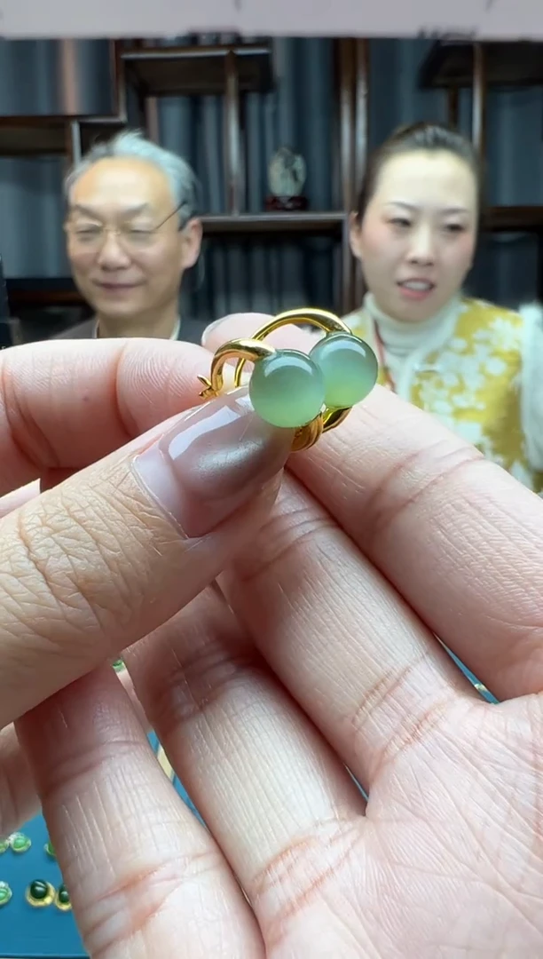 【闪购商品】和田玉颈饰18K金镶嵌耳饰