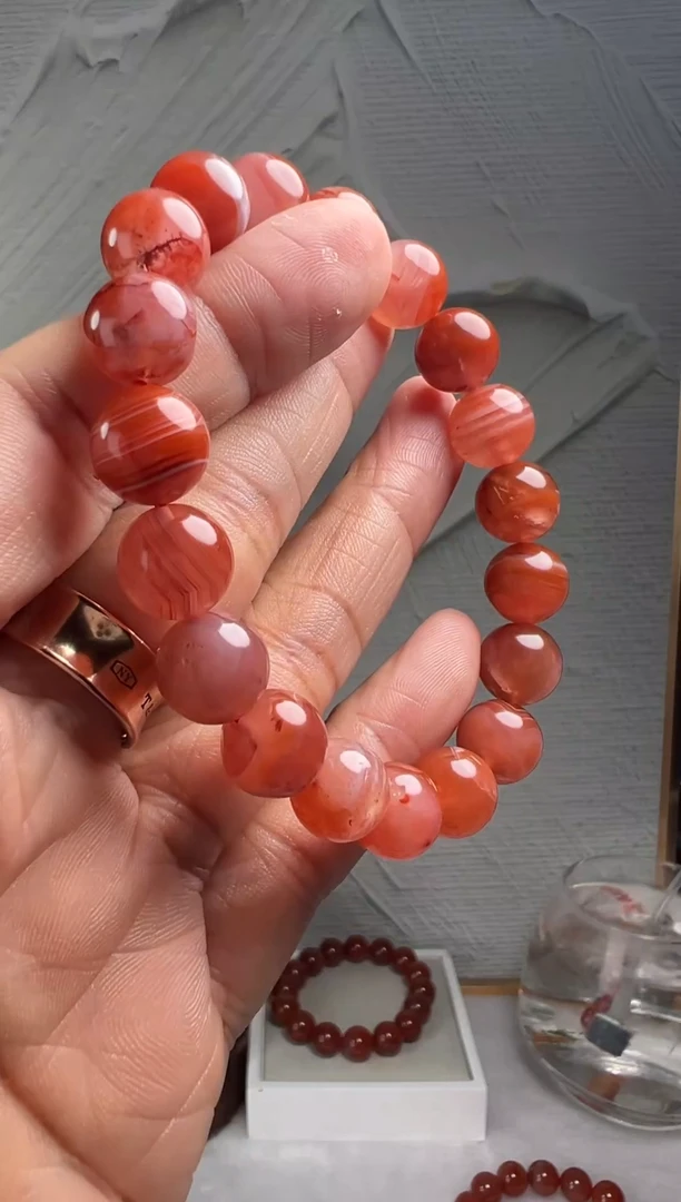 手串未镶嵌南红玛瑙南红玛瑙（默认微瑕）