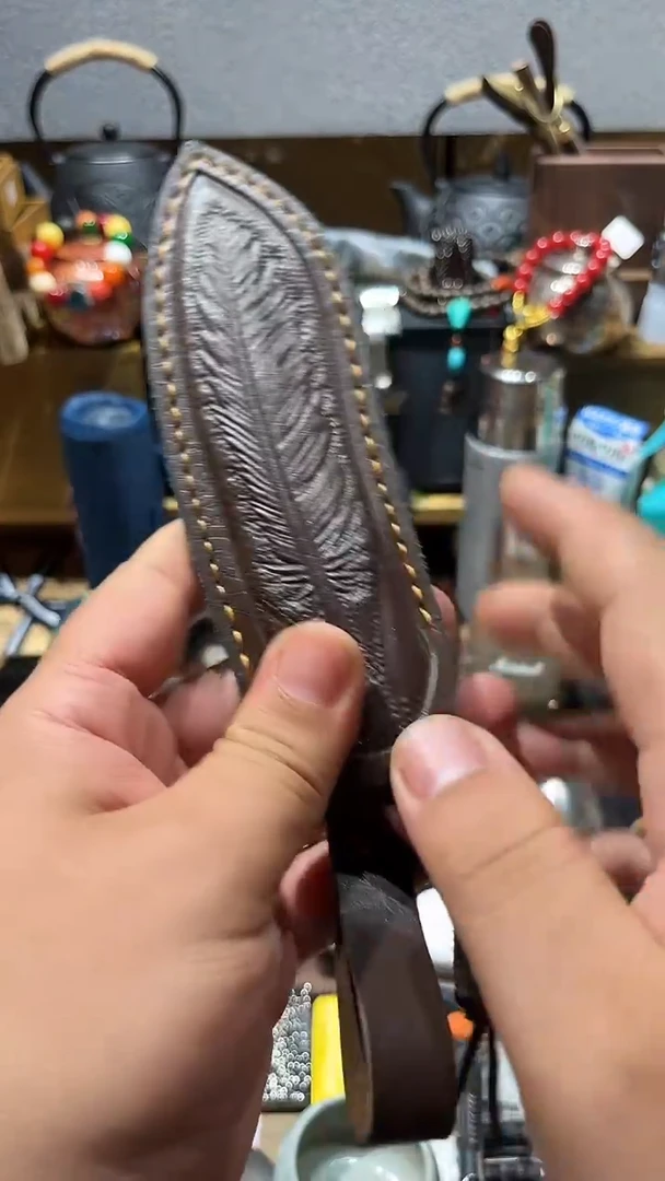 瓷片闪购商品 如图所示