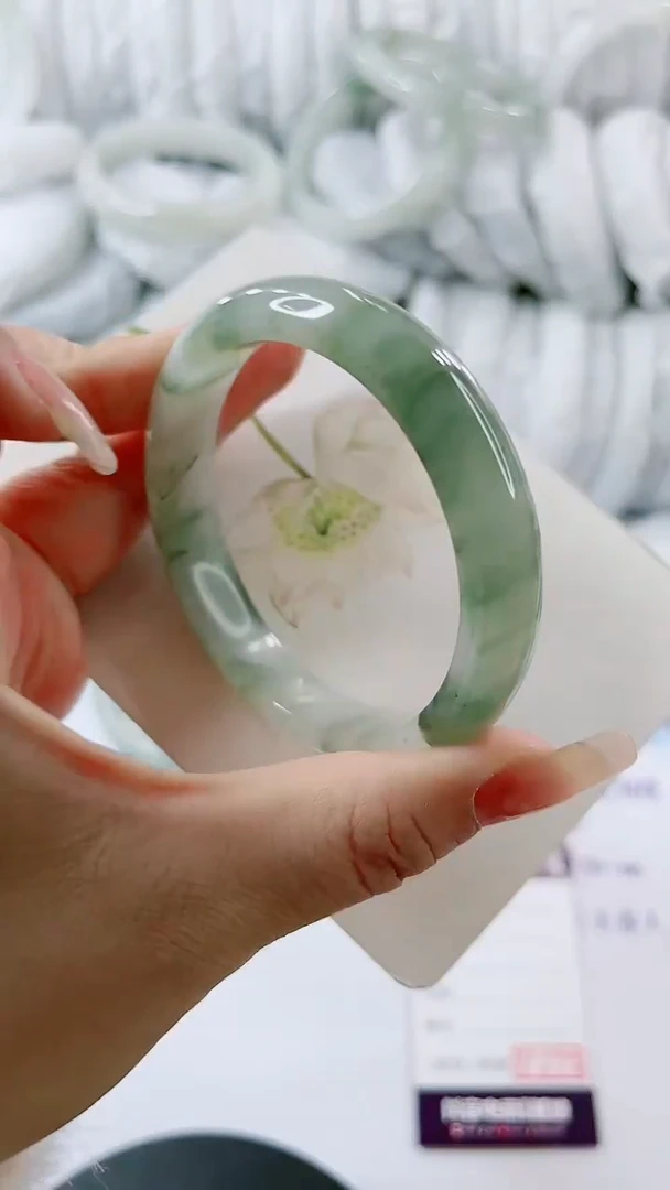 【闪购商品】石英质玉手镯未镶嵌0531816246-多样性发货