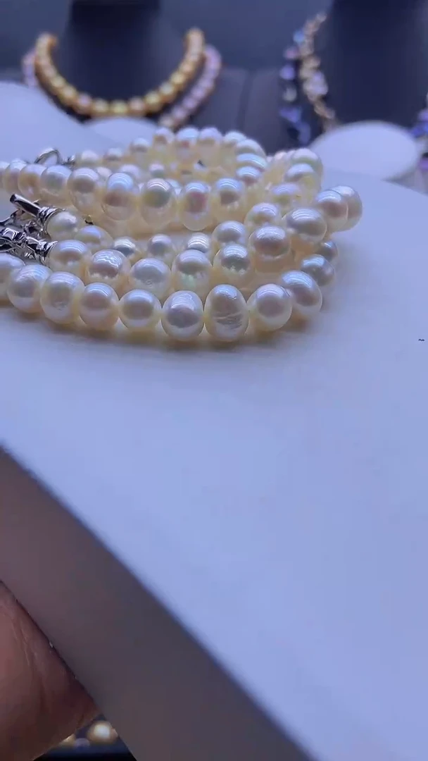 淡水珍珠未镶嵌颈饰1