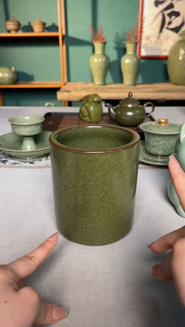 【闪购商品】其他纯手工茶叶末釉笔筒