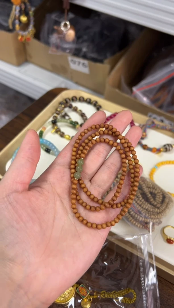 未镶嵌檀香木手串黑肉檀香木和田玉三圈[3008]