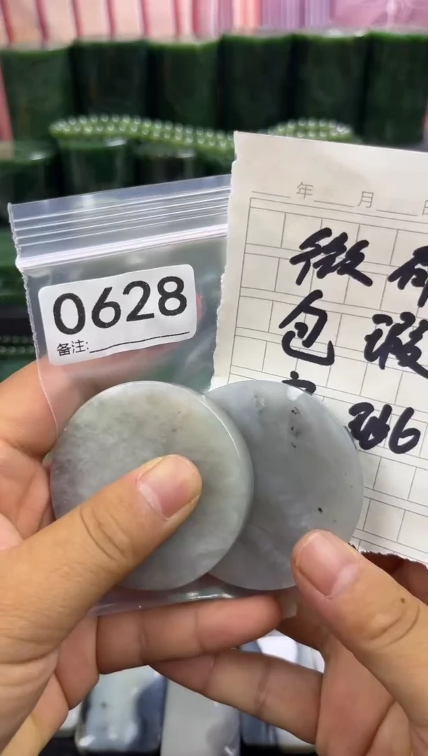 未镶嵌和田玉珠宝半成品镯芯