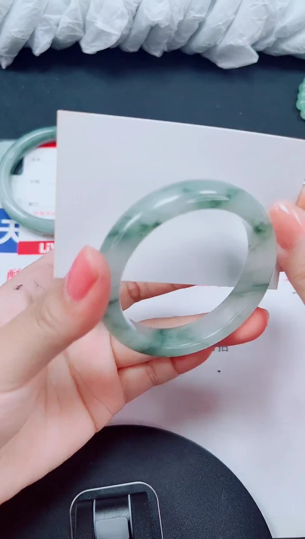 未镶嵌手镯石英质玉220-52/53