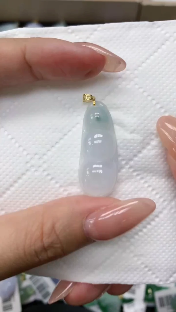 颈饰未镶嵌翡翠11111111111