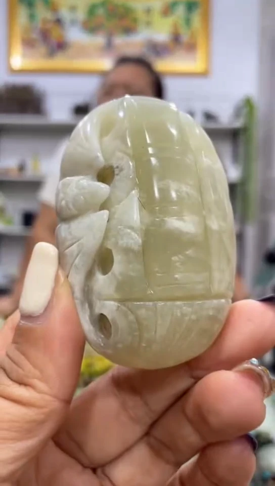 未镶嵌岫玉手把件