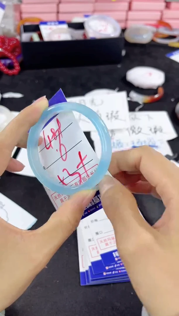 玛瑙/玉髓手镯未镶嵌489