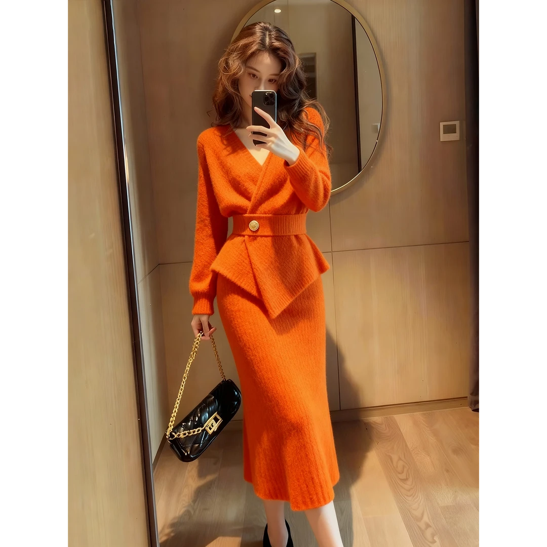 韩系一整套冬季穿搭橘色收腰V领毛衣重要场合漂亮超好看裙套装女
