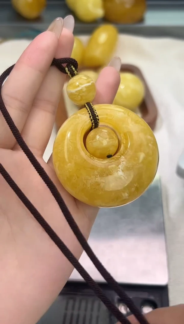 裸石琥珀未镶嵌琥珀蜜蜡吊坠