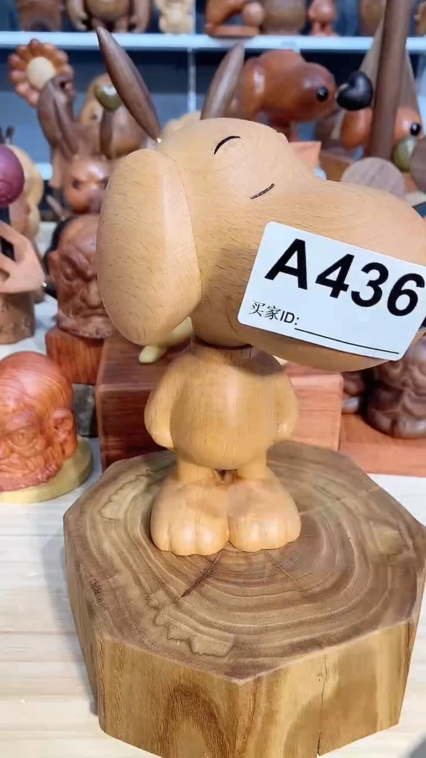 【闪购商品】木木雕摆件可爱卡通