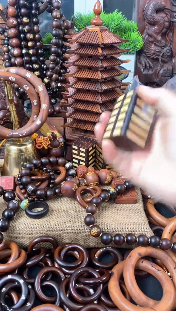 【闪购商品】木黄杨木六十四爻随机发货