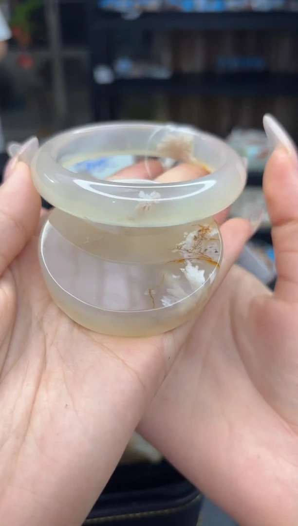 石英质玉手镯未镶嵌264(60圈赠送镯心)