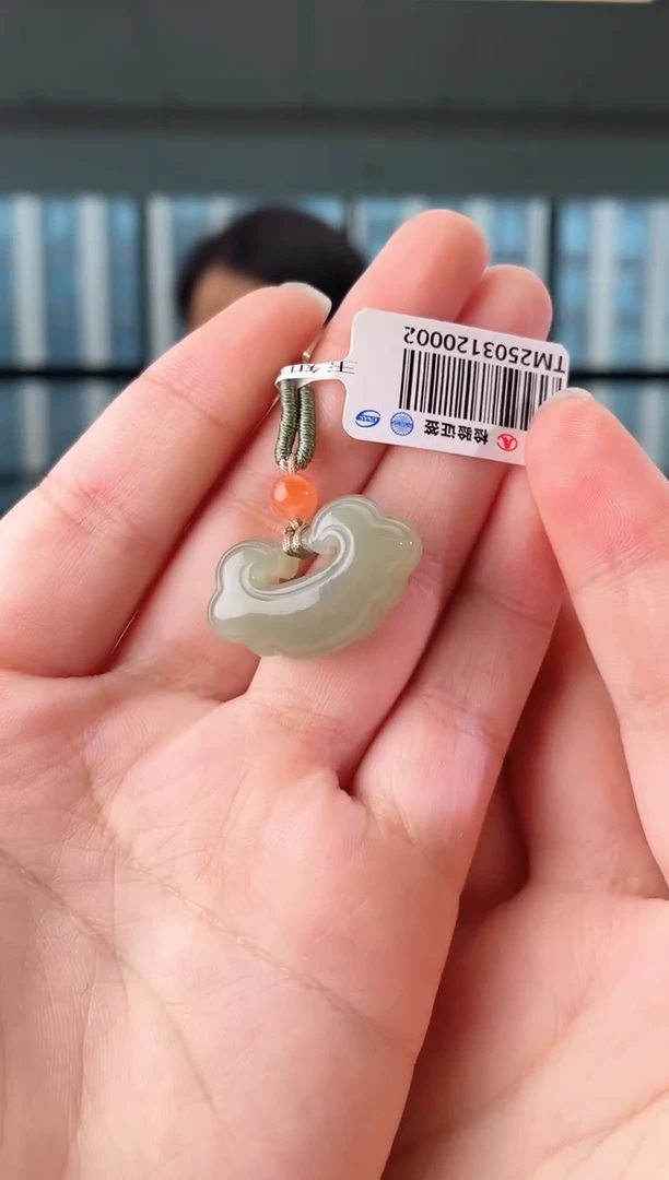 和田玉未镶嵌颈饰锁 xp