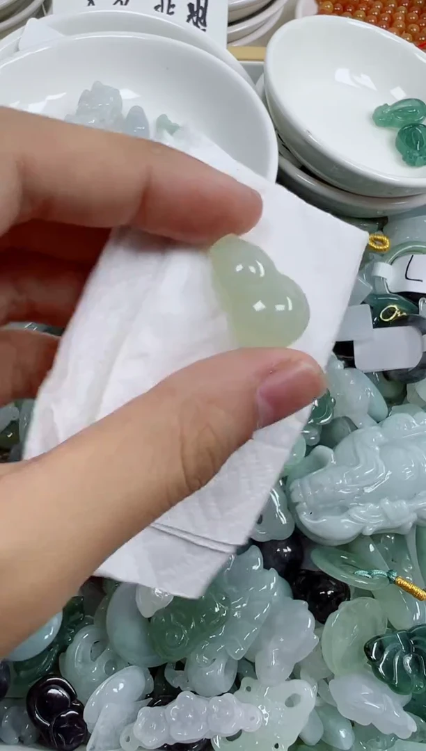 散珠翡翠1014号链接，A货翡翠