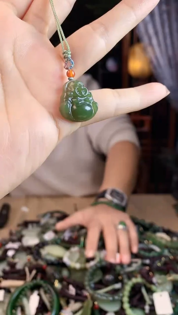 【闪购商品】和田玉挂件未镶嵌多样性发货拍一发一