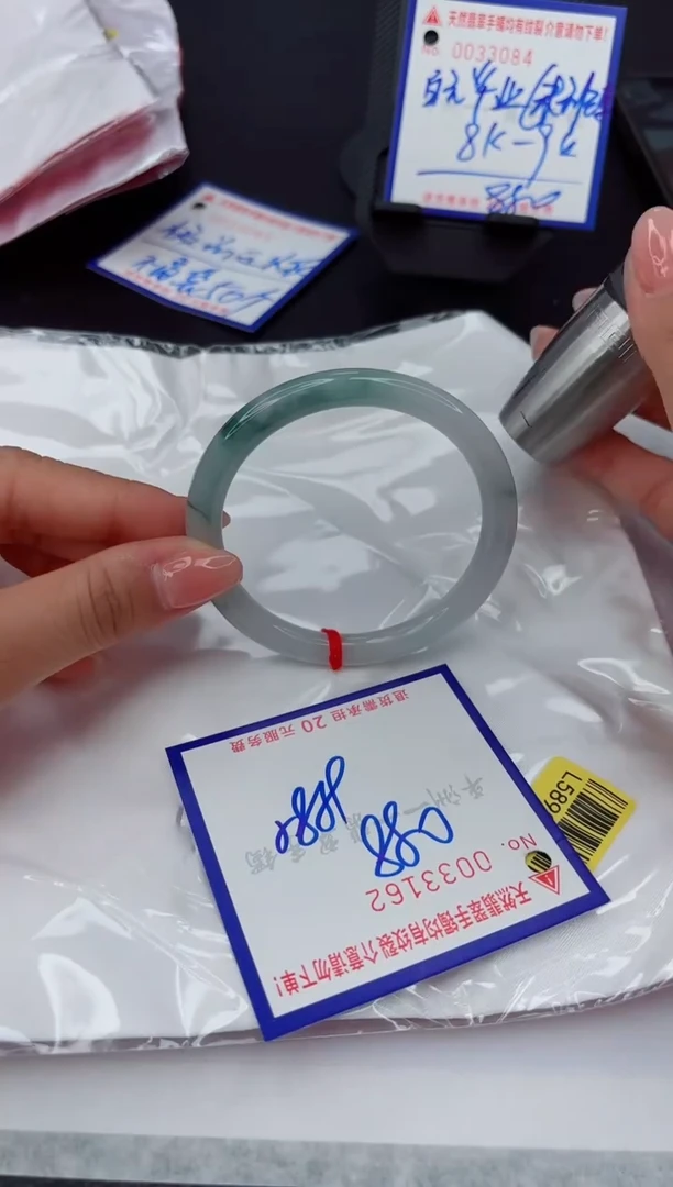 翡翠手镯未镶嵌111111111111