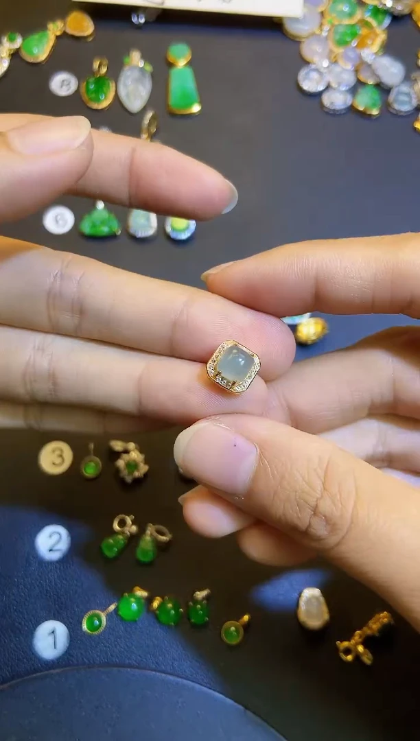 吊坠(不含链)银S925镶嵌翡翠1