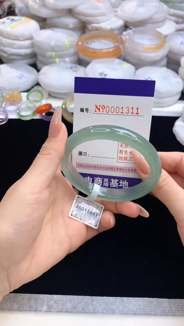 【闪购商品】玛瑙/玉髓手镯未镶嵌1311圈口58.8