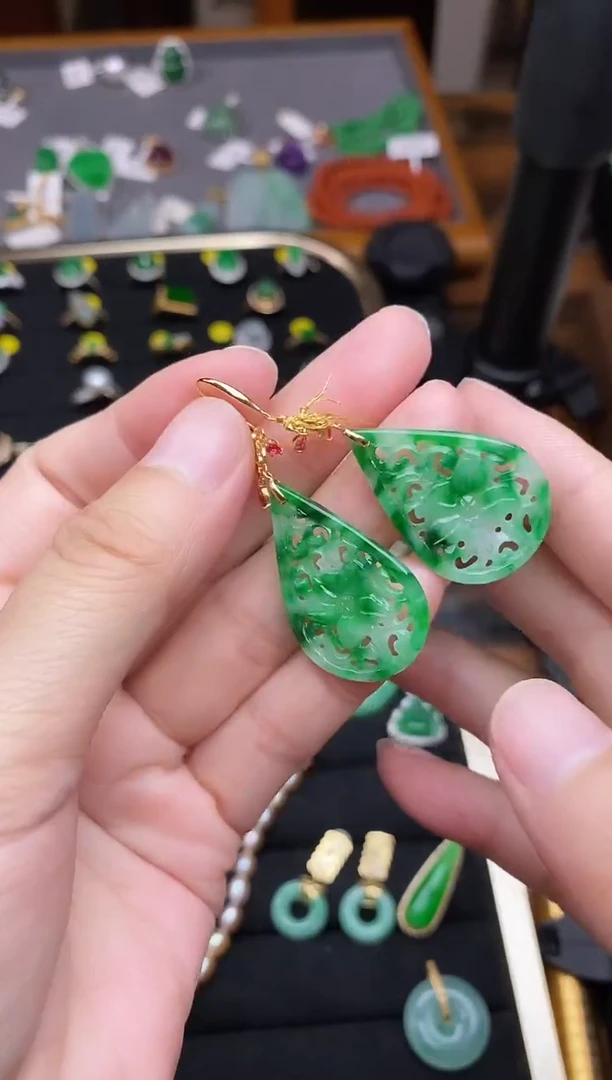 未镶嵌翡翠耳饰翡翠耳钉