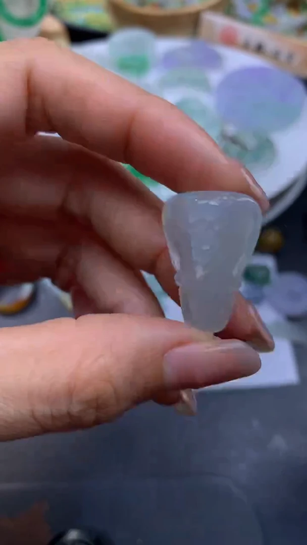 【闪购商品】定制翡翠未镶嵌翡翠