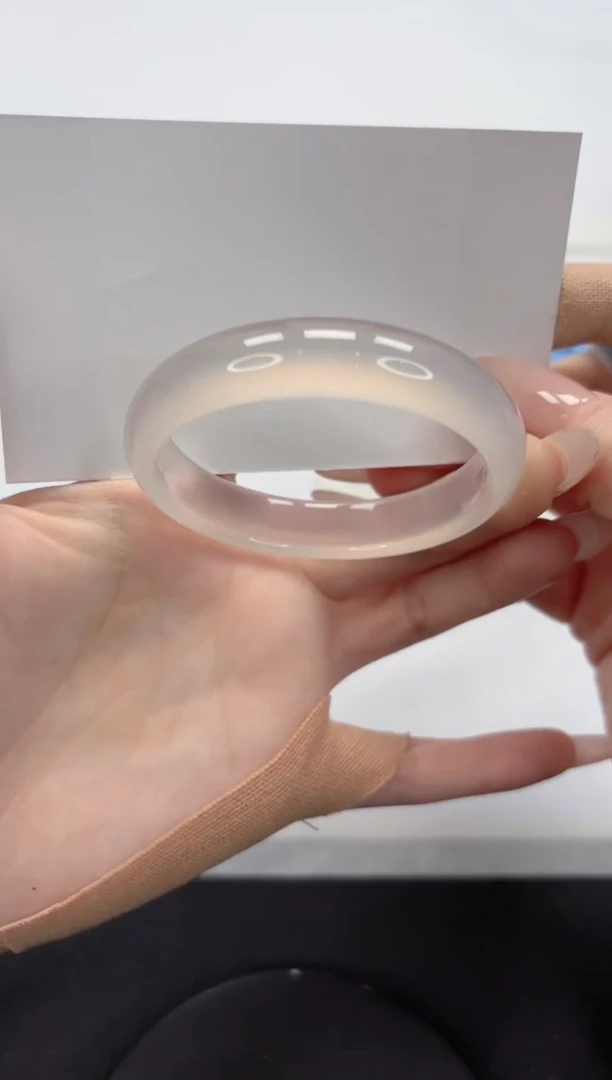 【闪购商品】石英质玉手镯未镶嵌A339-51.8