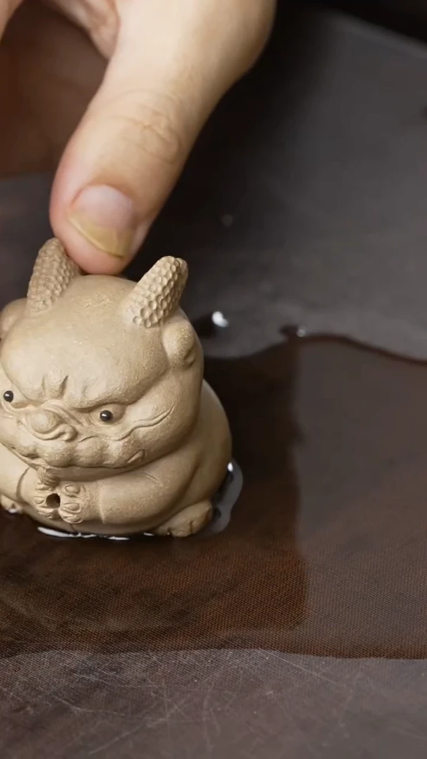 紫砂茶宠紫砂 小龙人香插