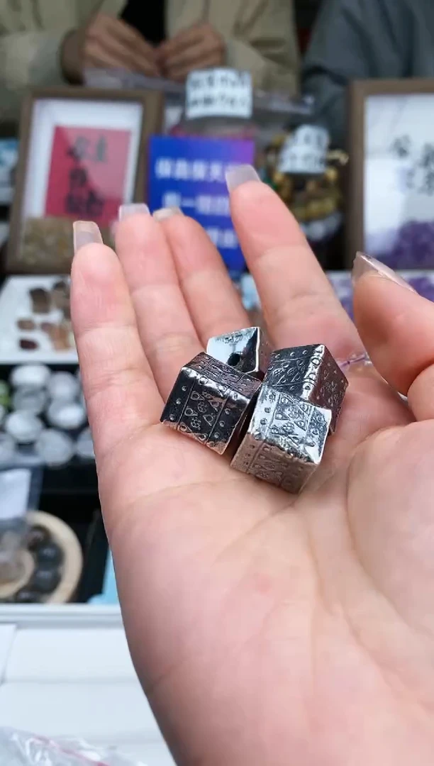 【闪购商品】水晶颈饰银S925镶嵌60a多样性发其一/3.8/1个